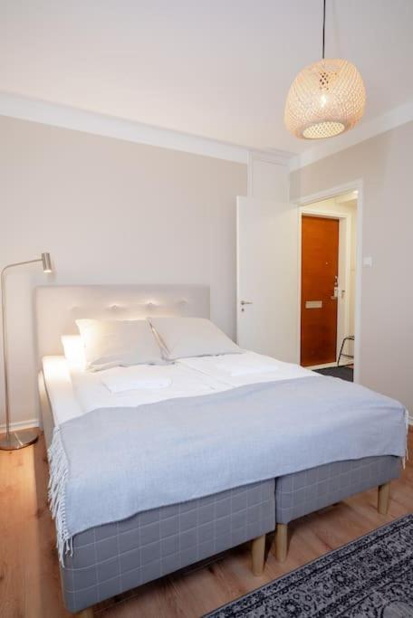 Beautiful Small Apartment Турку Экстерьер фото